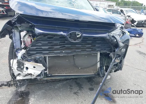 2021 Toyota Rav4 Xle z USA, uszkodzony, nr VIN 2T3P1RFV8MW192501